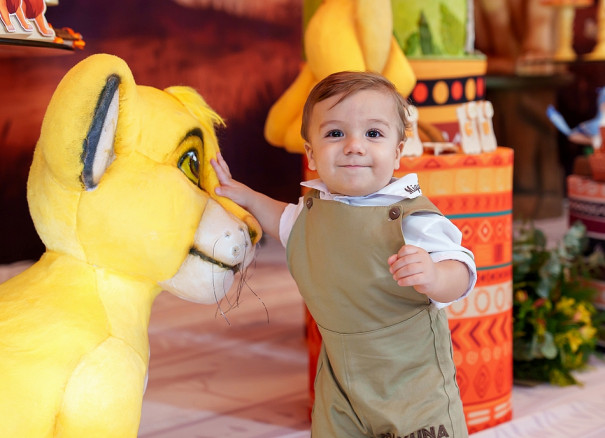 01 Ano Miguel Zarour