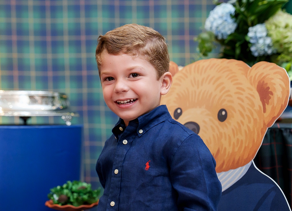 03 Anos Theo
