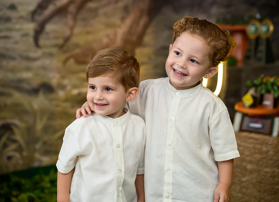 3 anos Guilherme 2 anos Gustavo