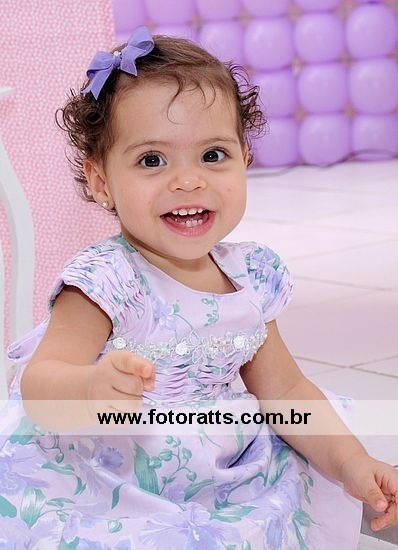 Aniversário 01 ano Anita dia 20/04/2011 no Buffet Mundo Mágico.