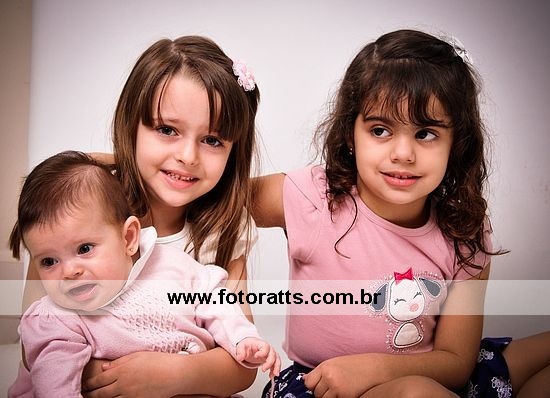 Book Mariana, Maria Eduarda e Maria Luisa dia 15/07/2011;