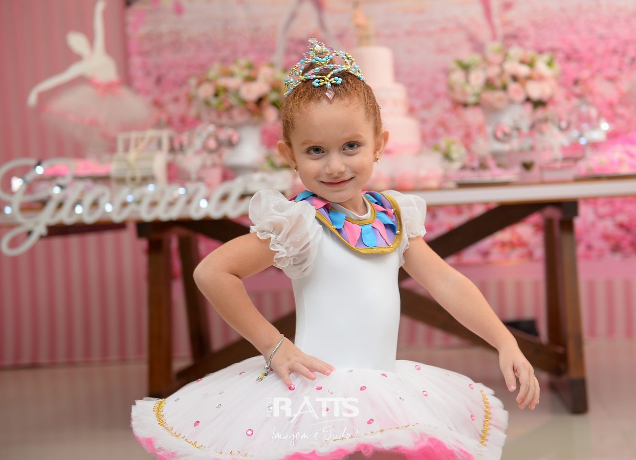 04 Anos Giovana