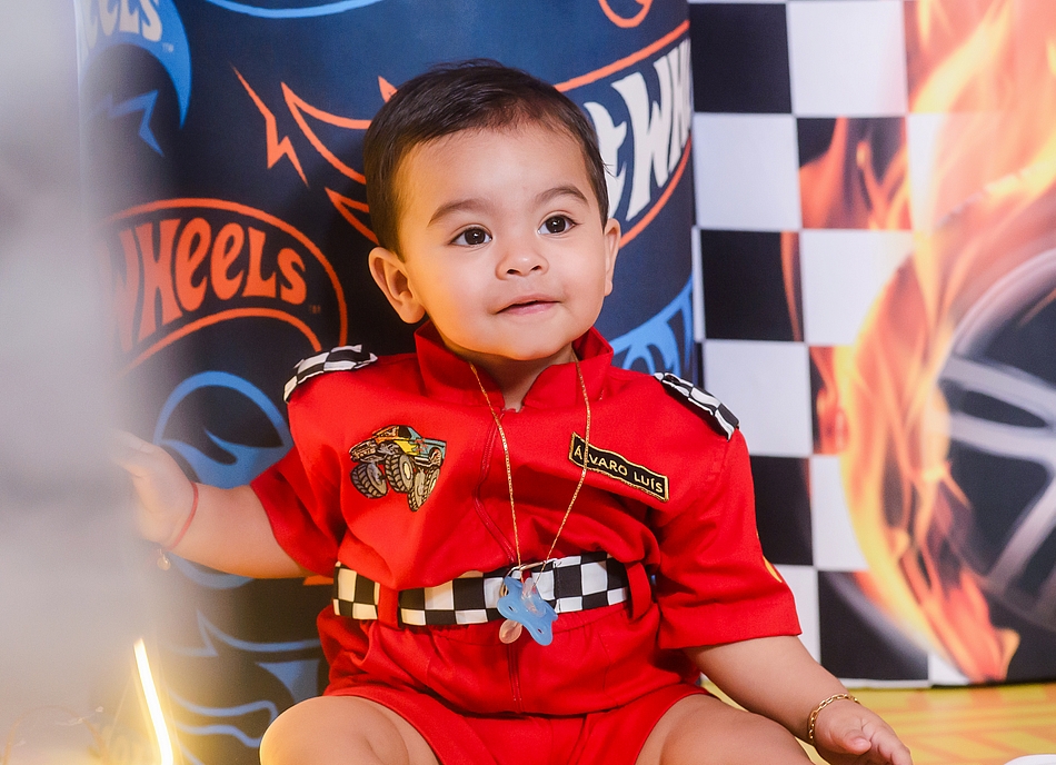 01 Anos Alvaro Luis