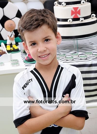 09 anos Pedro Henrique e 07 anos Felipe Augusto dia 16/09/2011.