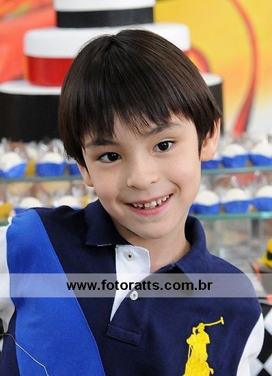 Aniversário 08 Anos Lucas dia 03/06/2012 no Colossu Buffet.