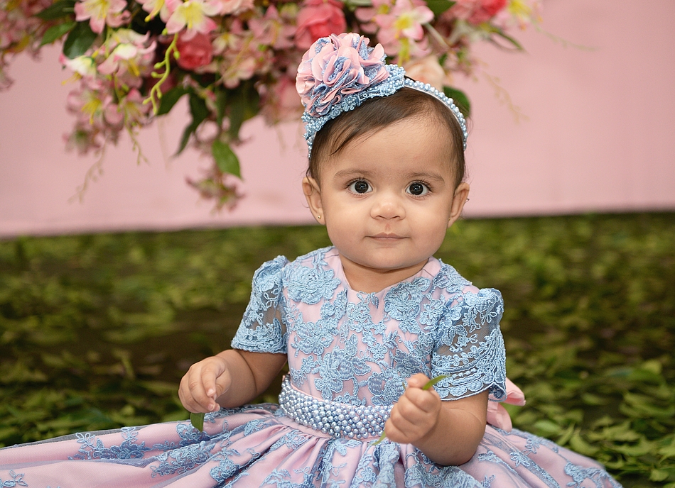 01 Ano Sarah